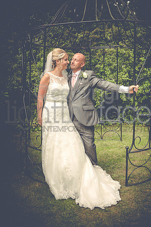 Rebecca&Damien_Romantic-39