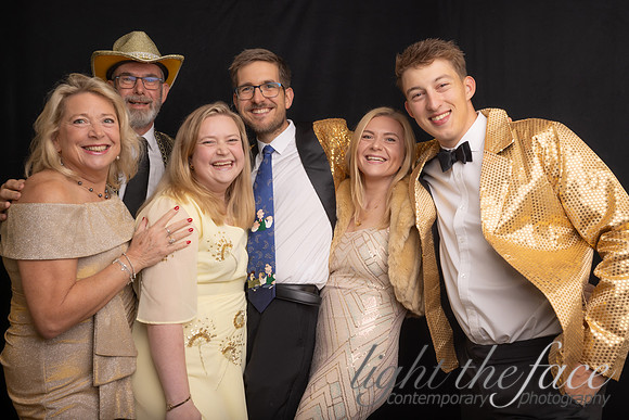 GOLD0558
