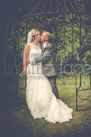 Rebecca&Damien_Romantic-41